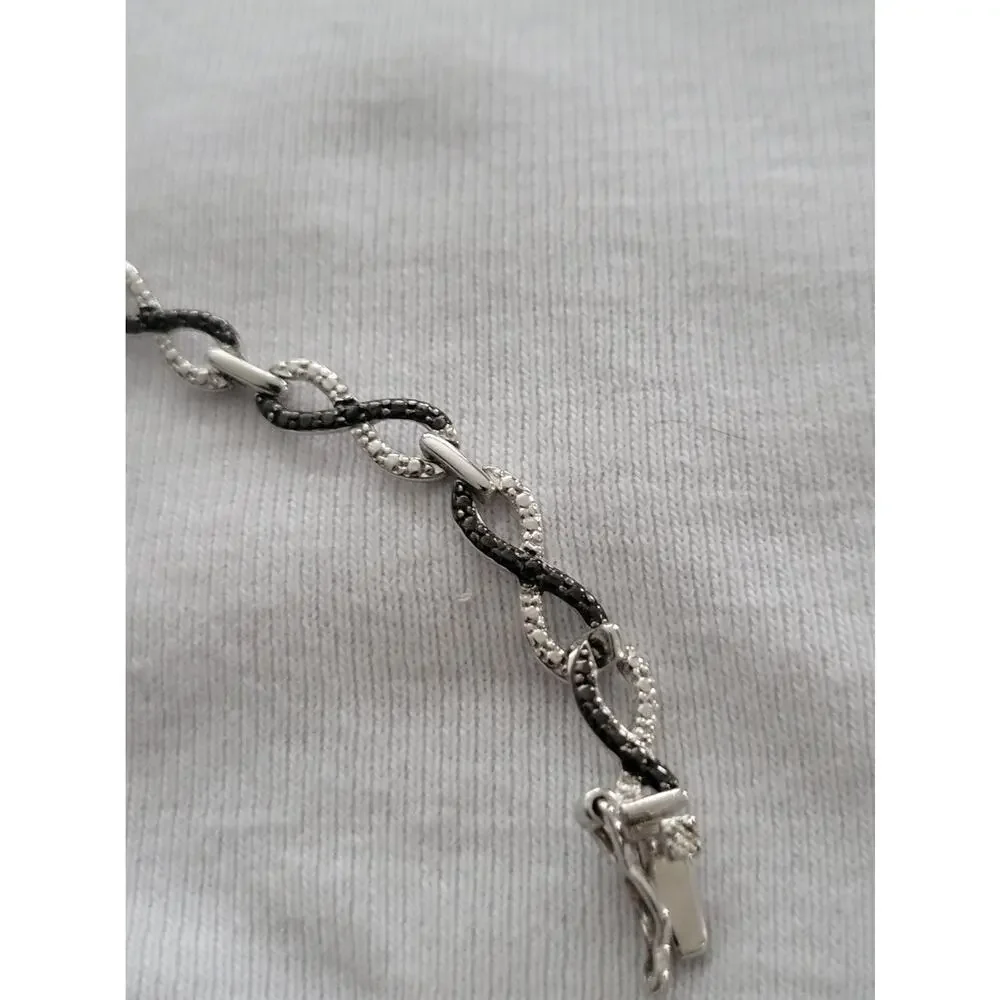 7 1/2" Sterling Silver rope infinity Chain Bracelet, signed DBT - Picture 5 of 7